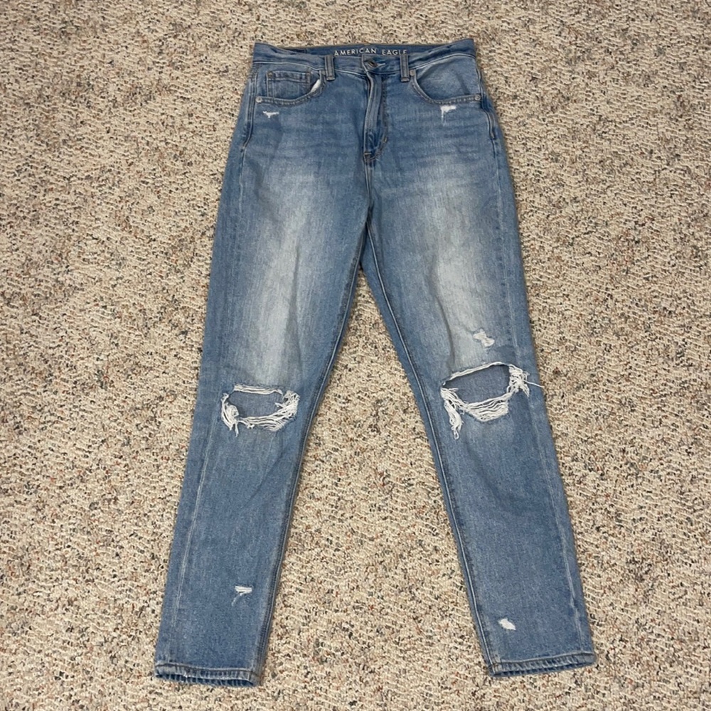 American Eagle Mom Jeans